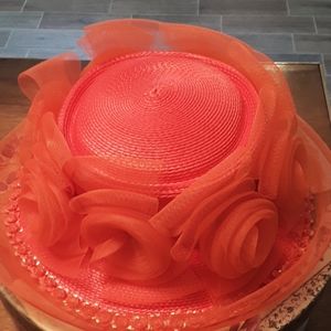 Pre Owned Ladies Church Hat